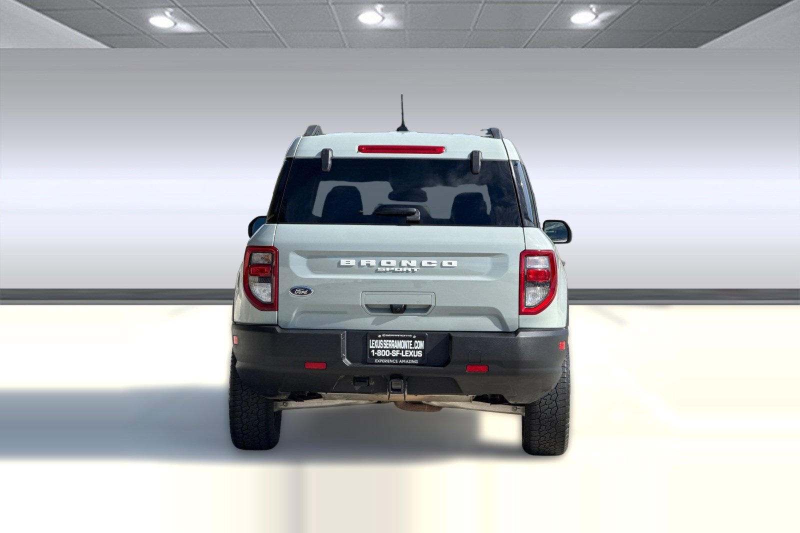 Used 2023 Ford Bronco Sport Badlands image 10