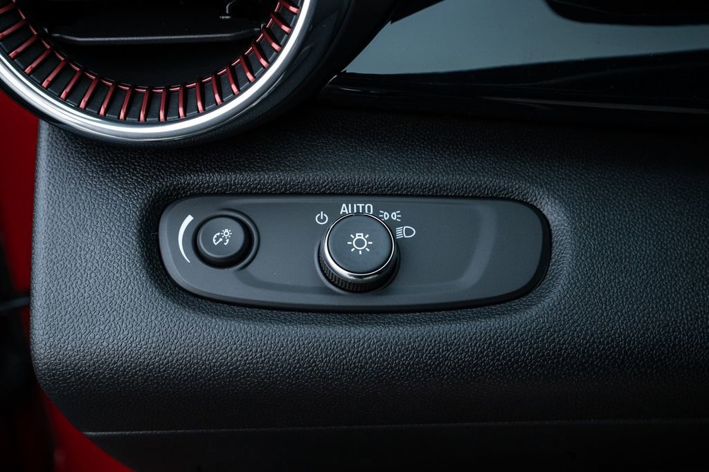 New 2026 Chevrolet Trax RS image 22