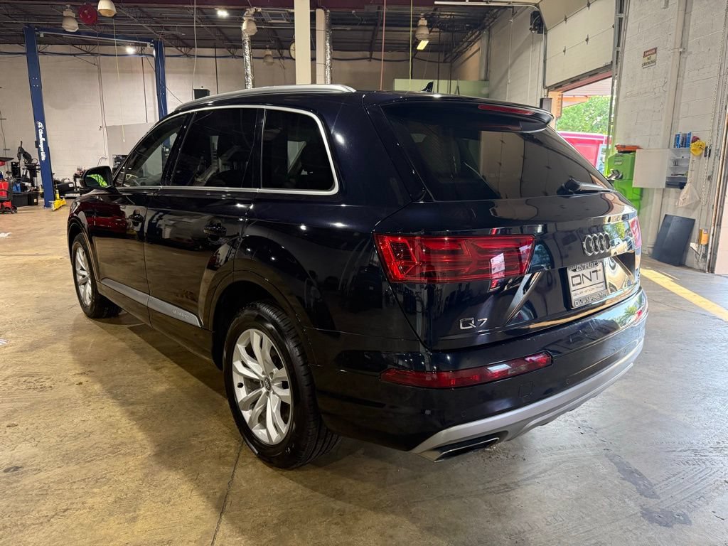 Used 2018 Audi Q7 2.0T Premium Plus w/ Premium Plus Package AWD/4WD image 4