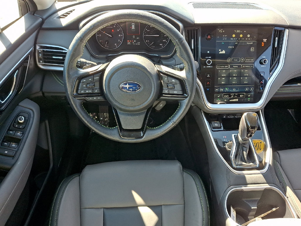 Used 2025 Subaru Outback Onyx Edition AWD/4WD image 11
