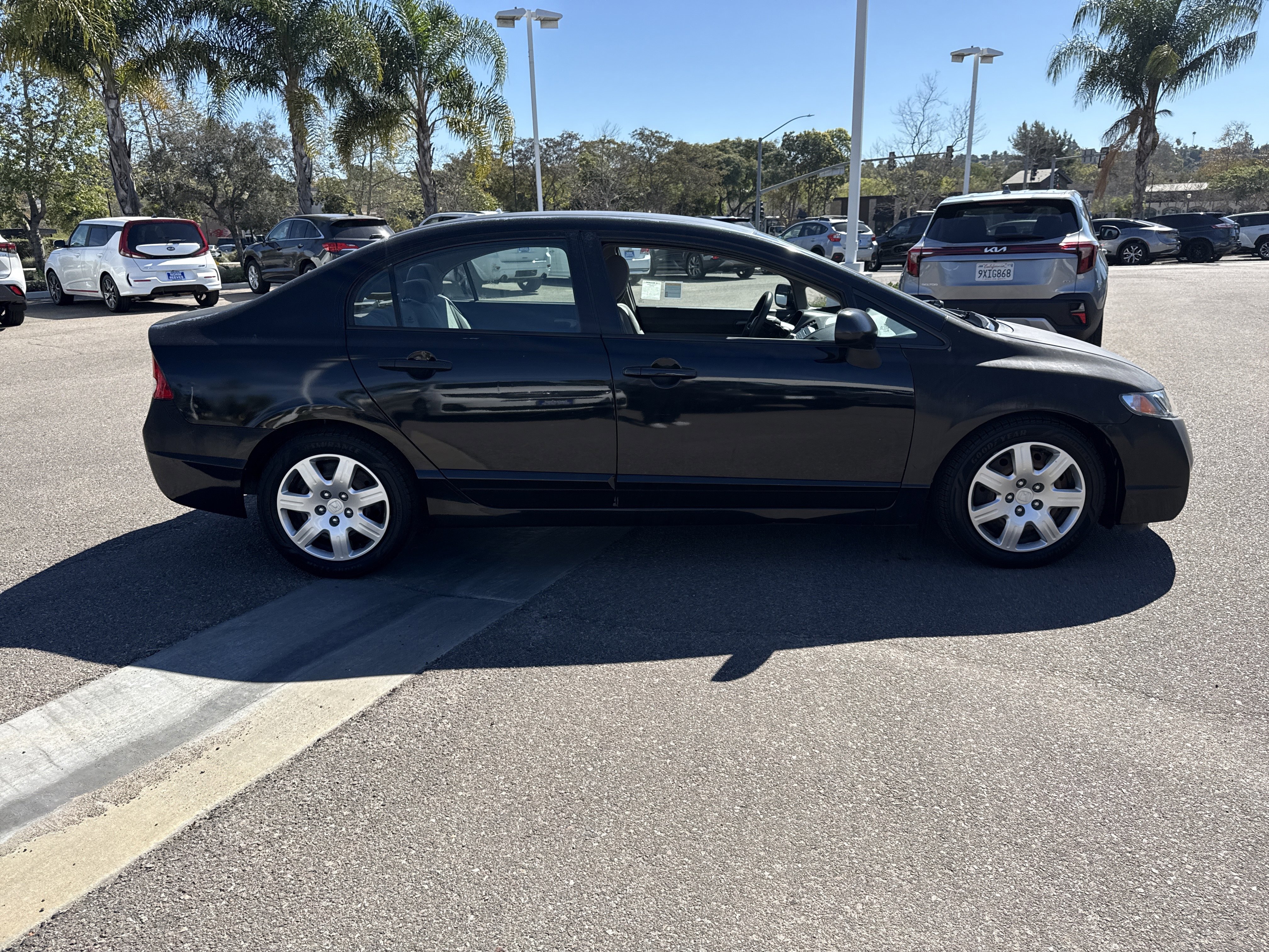 Used 2011 Honda Civic LX image 6