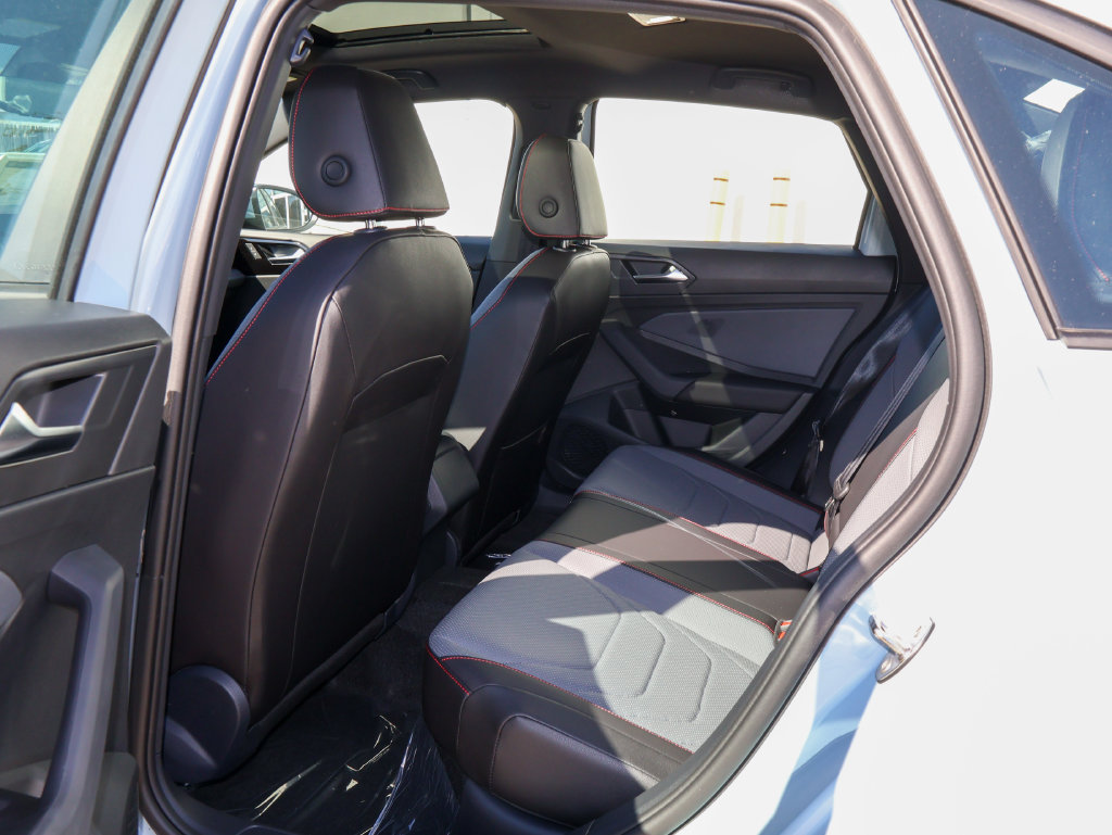 New 2027 Volkswagen Jetta GLI Autobahn FWD image 15