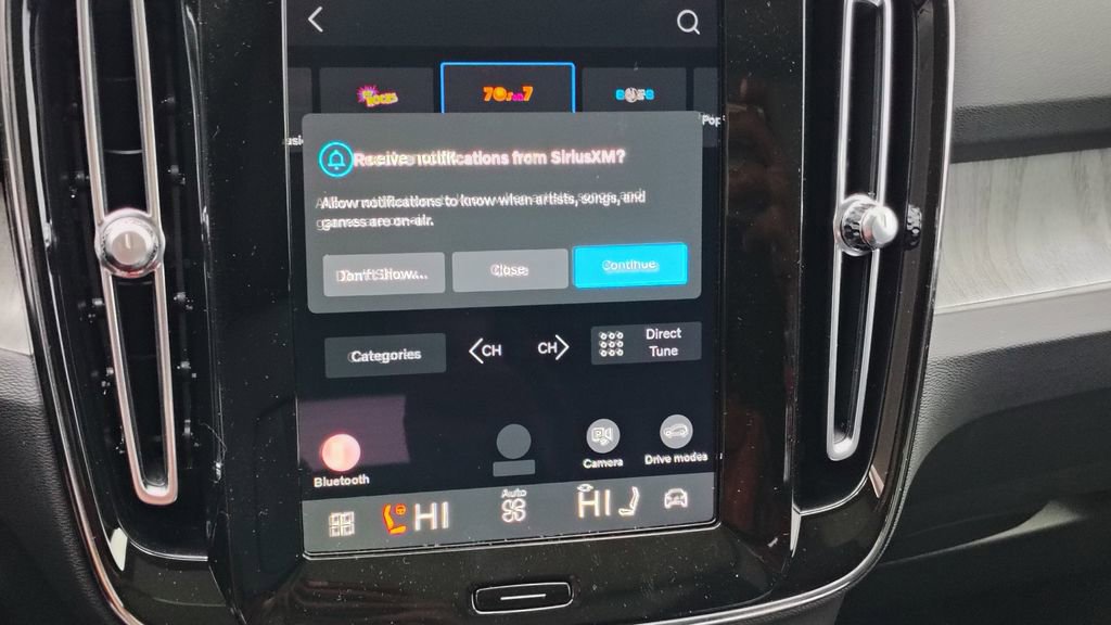 New 2026 Volvo XC40 B5 Plus w/ Protection Package Premier image 19