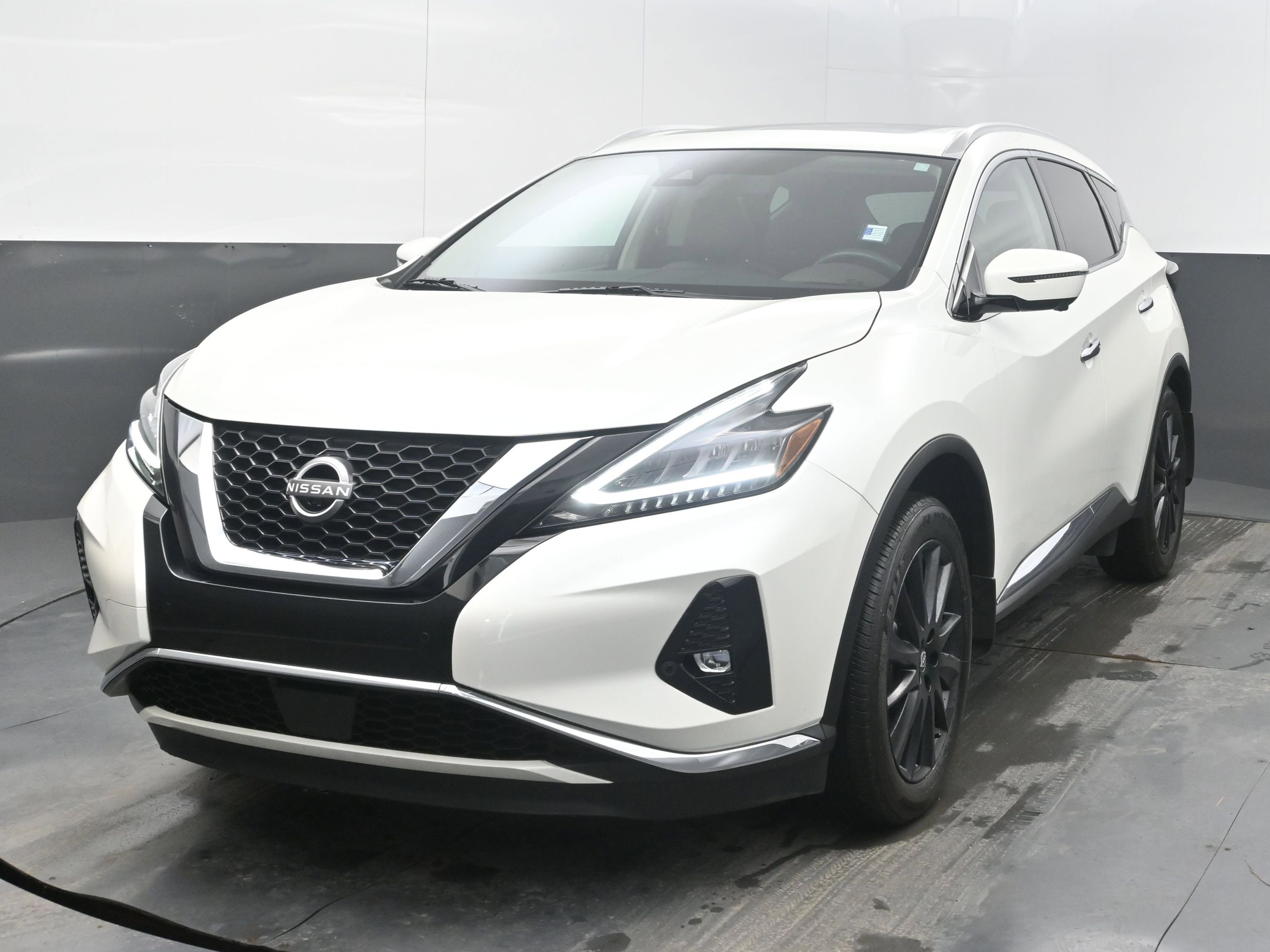 Used 2024 Nissan Murano Platinum w/ Cargo Package image 4