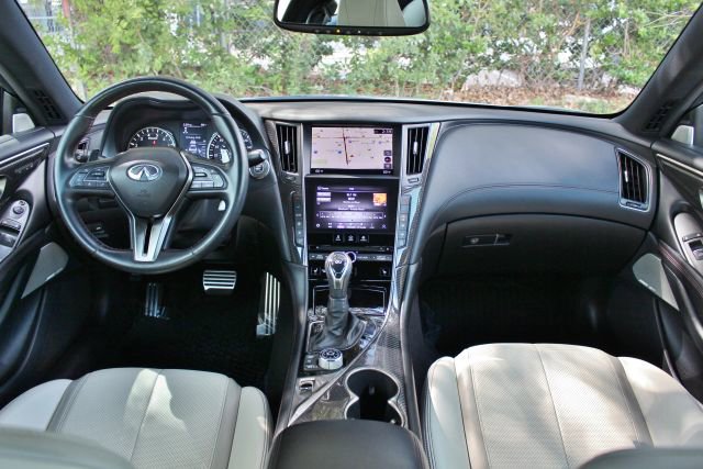 Used 2020 INFINITI Q60 Red Sport 400 w/ Proactive Package image 10