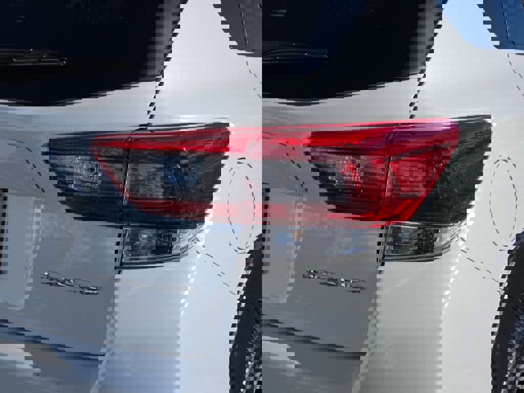 Certified 2023 Subaru Crosstrek 2.0i Premium image 10