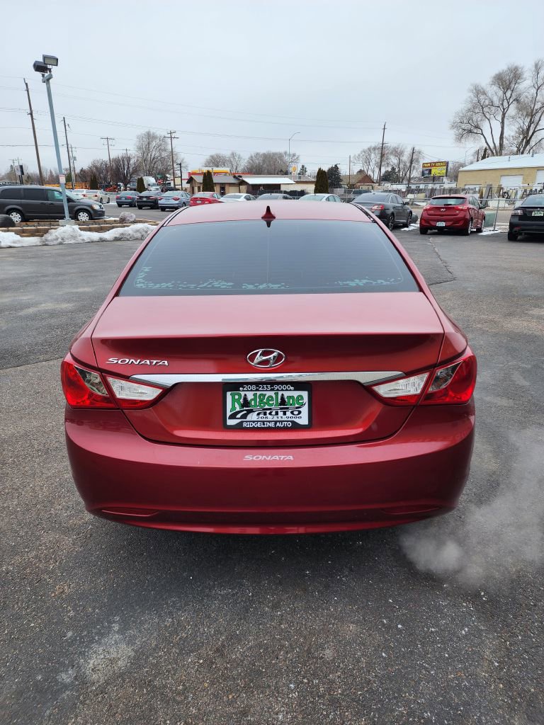 Used 2013 Hyundai Sonata GLS FWD image 4