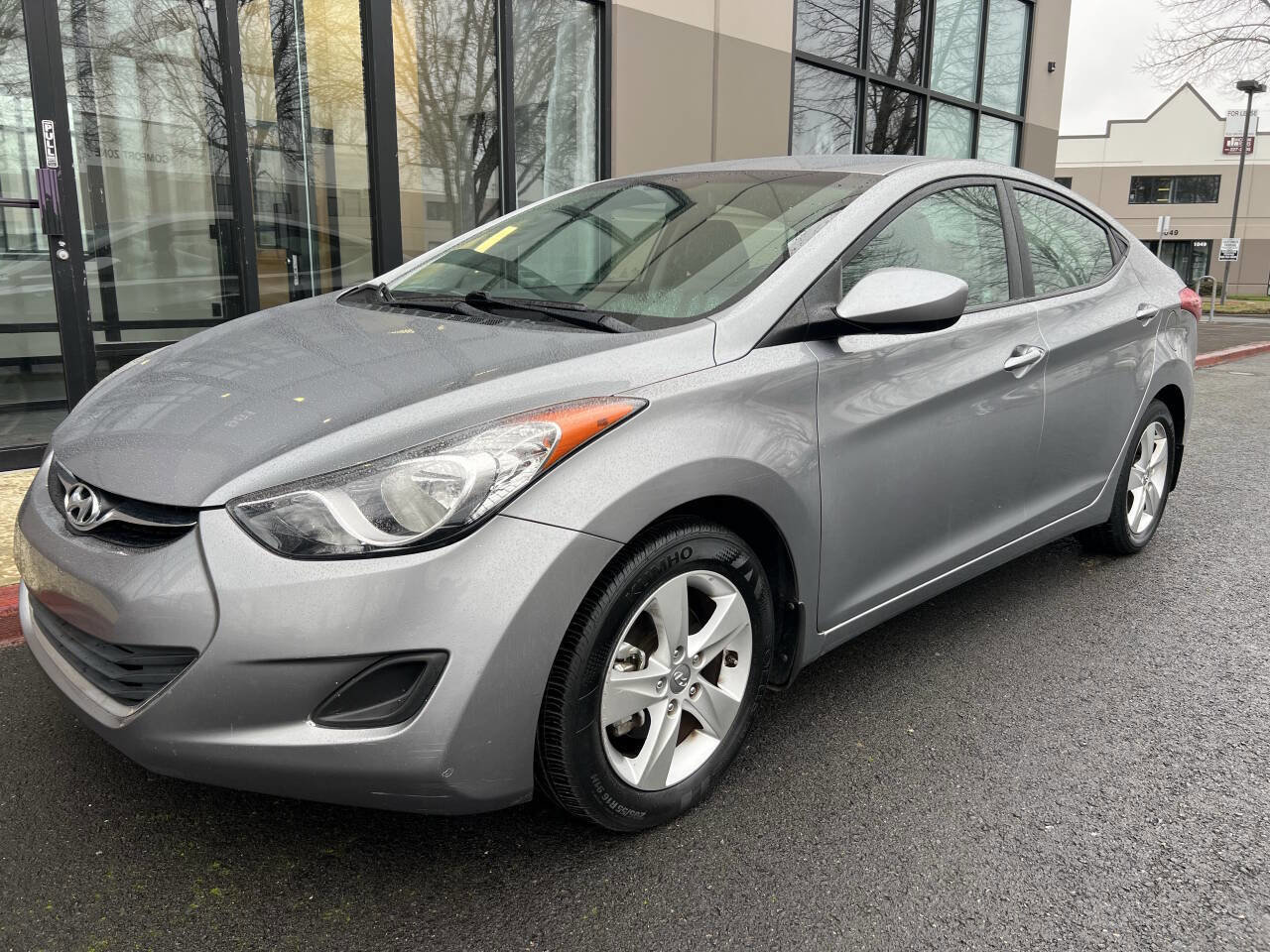 Used 2013 Hyundai Elantra GLS image 1