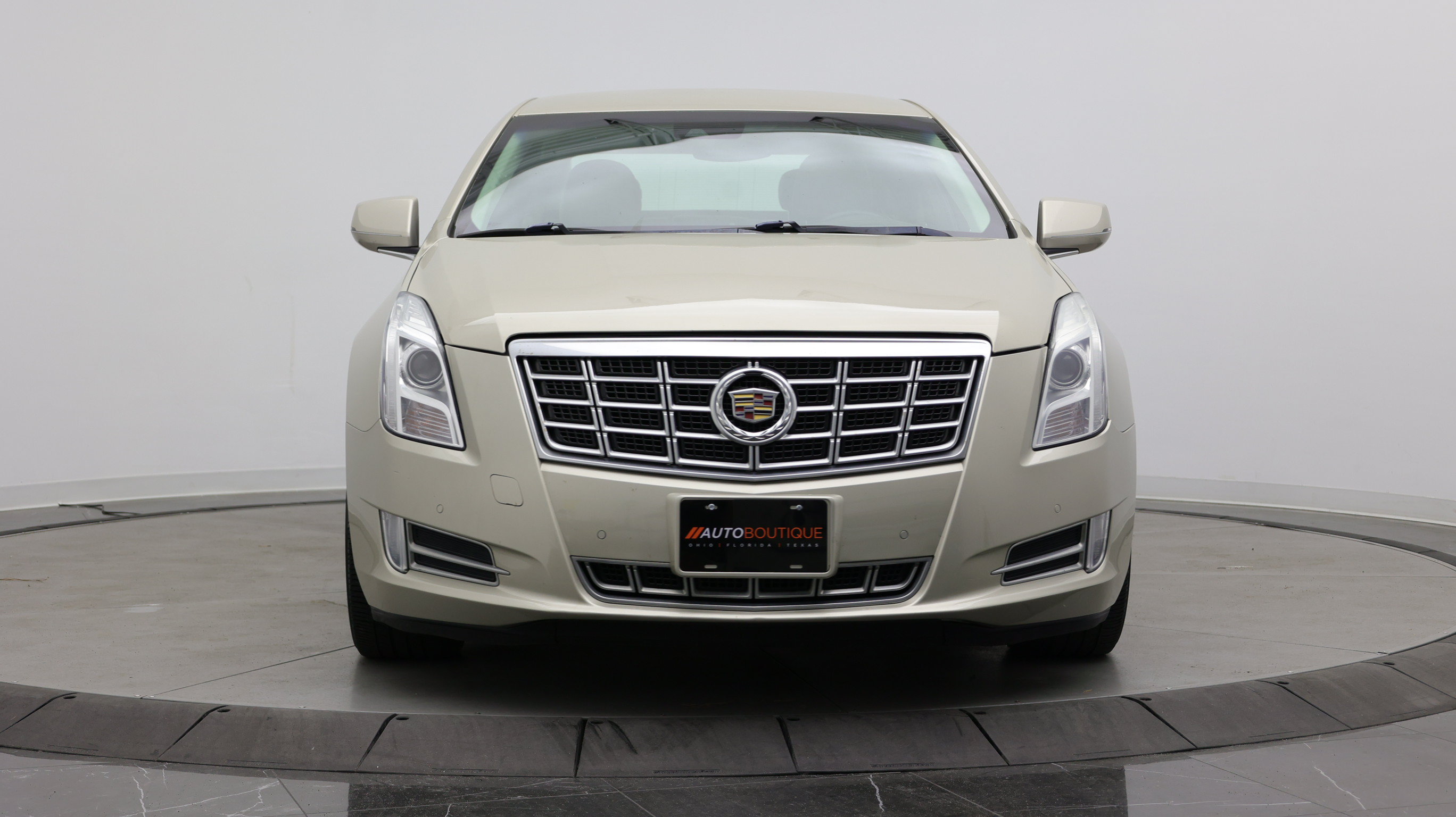 Used 2014 Cadillac XTS Luxury w/ Driver Awareness Package AWD/4WD image 2