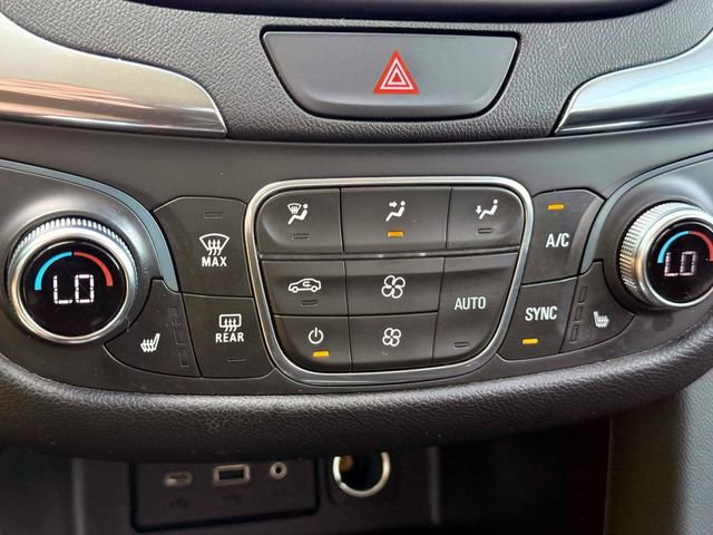 Used 2020 Chevrolet Equinox LT w/ Driver Convenience Package AWD/4WD image 27