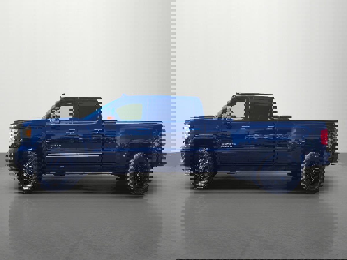 Used 2015 GMC Sierra 3500 Denali w/ Duramax Plus Package image 7