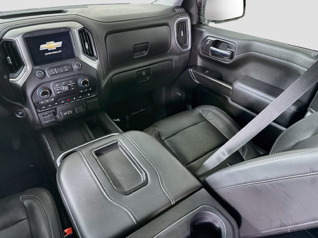 Used 2020 Chevrolet Silverado 1500 LTZ w/ LTZ Premium Package AWD/4WD image 27