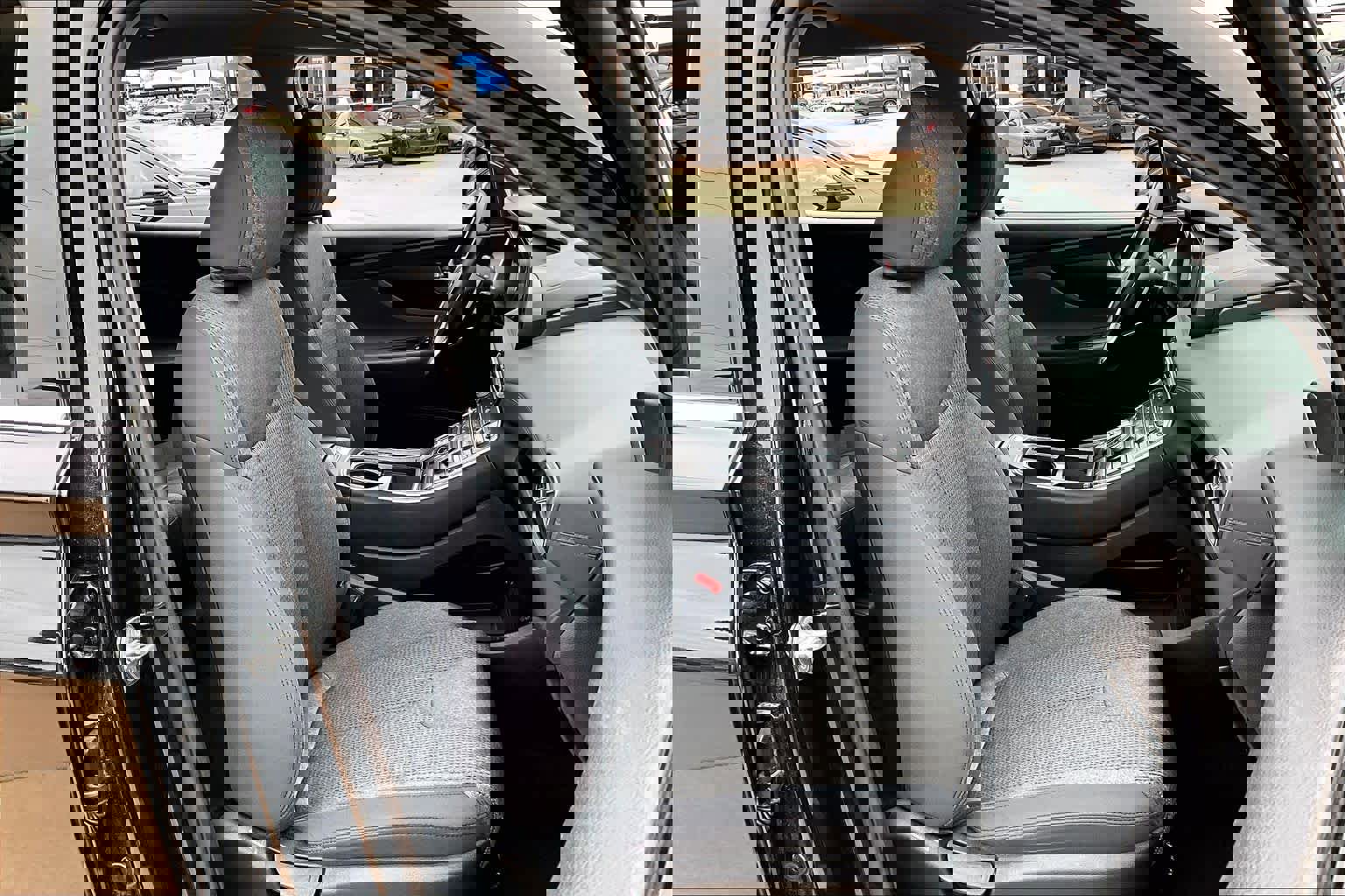 Used 2023 Hyundai Santa Fe SEL image 15