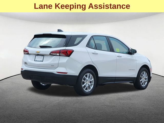 Used 2023 Chevrolet Equinox LS image 4