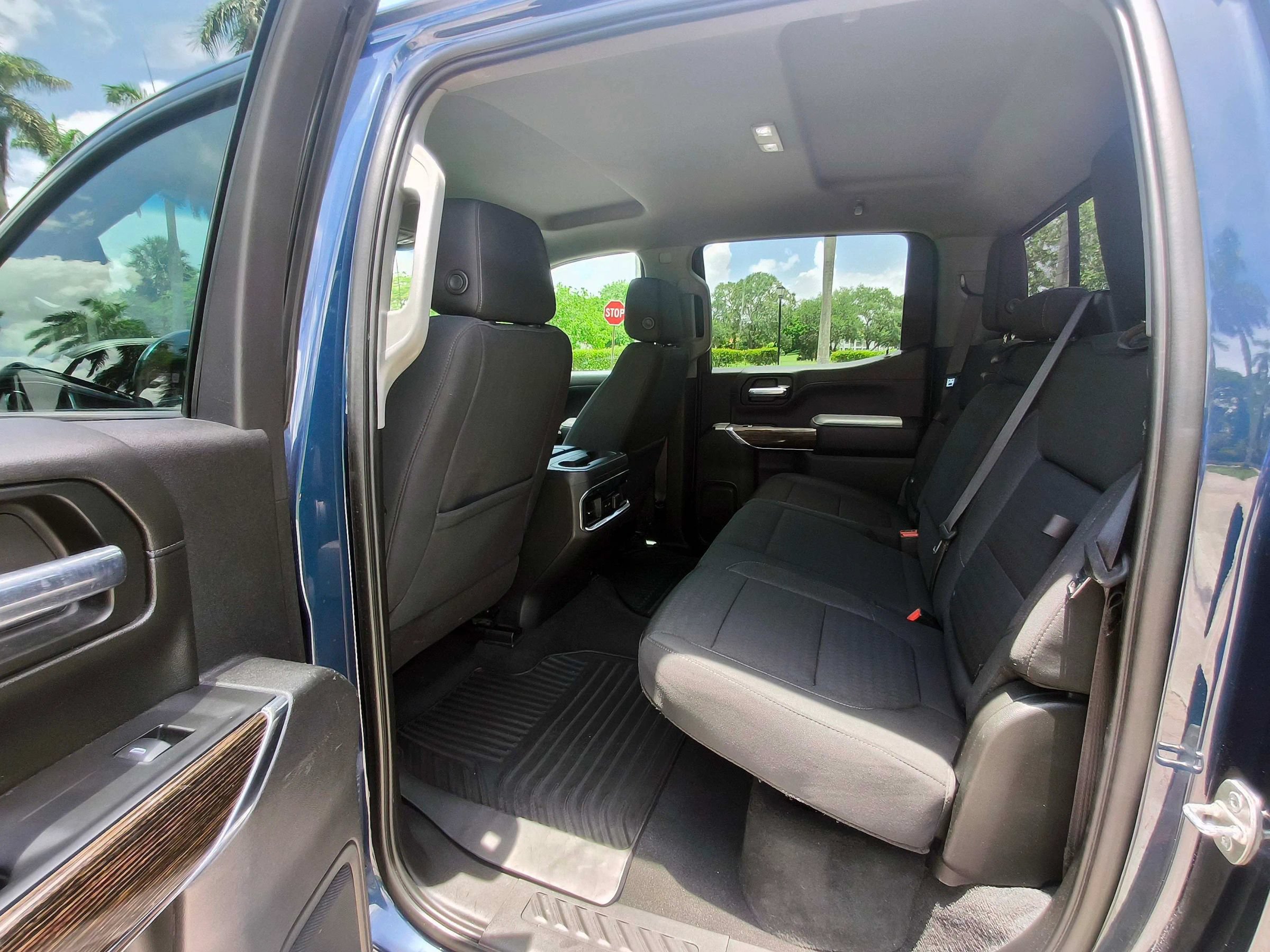 Used 2021 GMC Sierra 1500 Elevation w/ Preferred Package AWD/4WD image 10