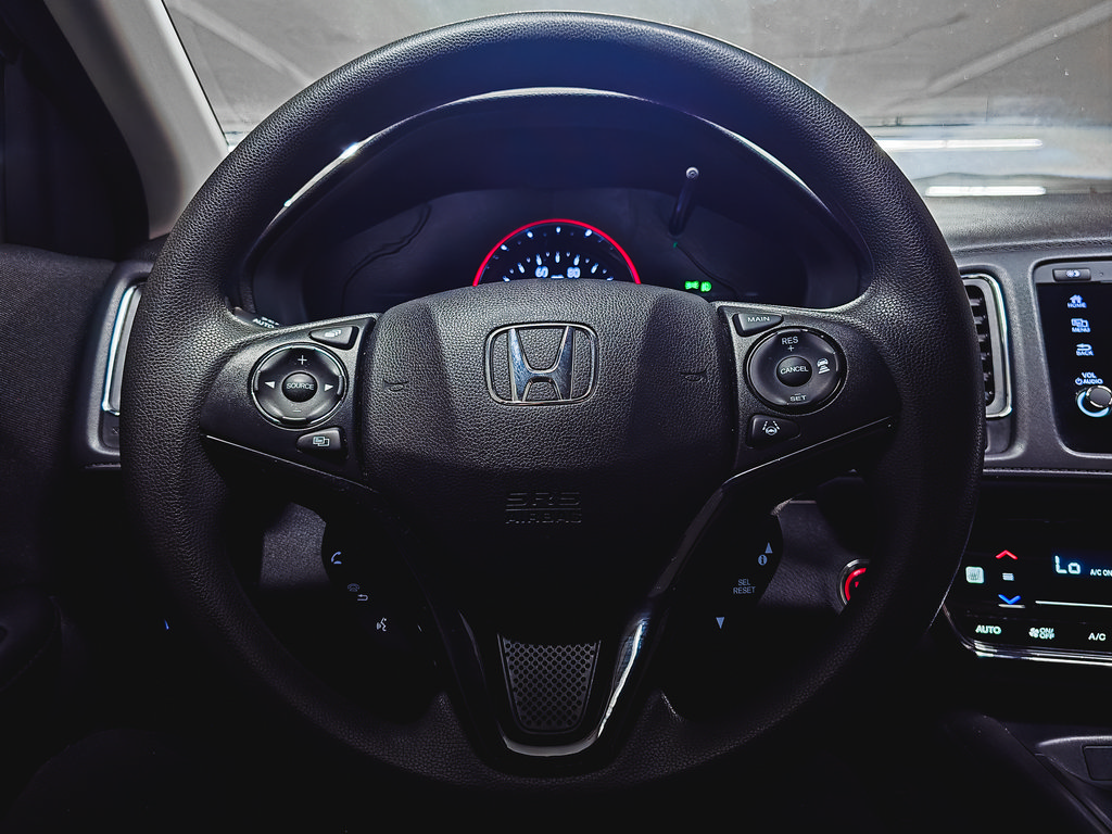 Used 2022 Honda HR-V EX image 22