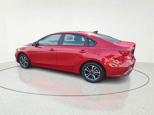 Certified 2023 Kia Forte LXS w/ LXS Technology Package image 3