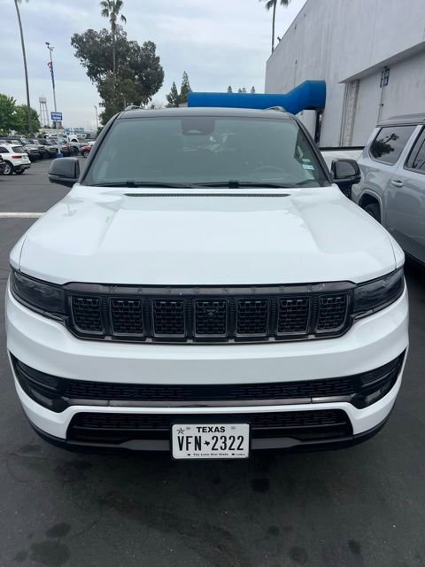 Used 2024 Jeep Grand Wagoneer L Series II w/ Quick Order Packagew 28T image 3