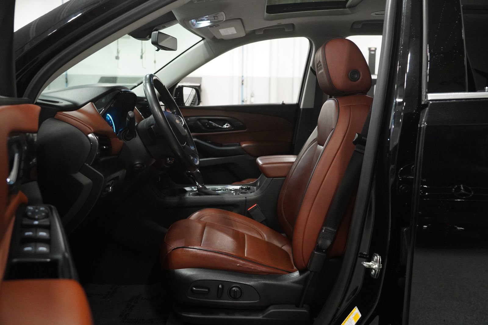 Used 2019 Chevrolet Traverse High Country w/ LPO, Floor Liner Package image 2