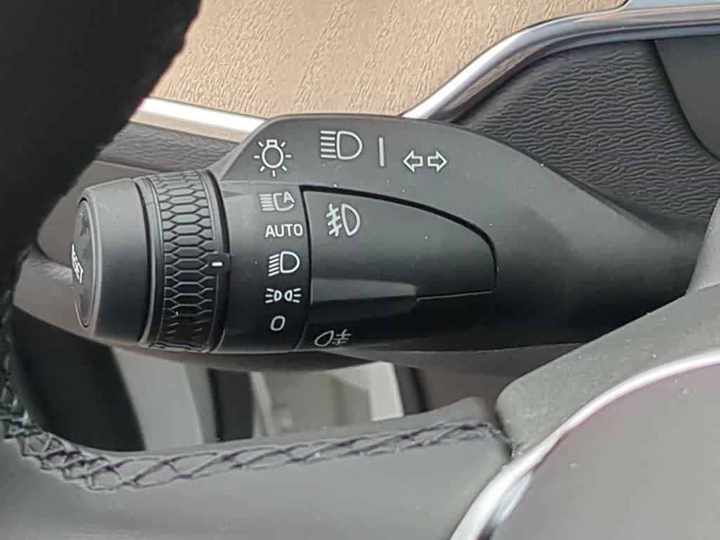 New 2026 Volvo XC60 T8 Plus w/ Protection Package Premier image 25
