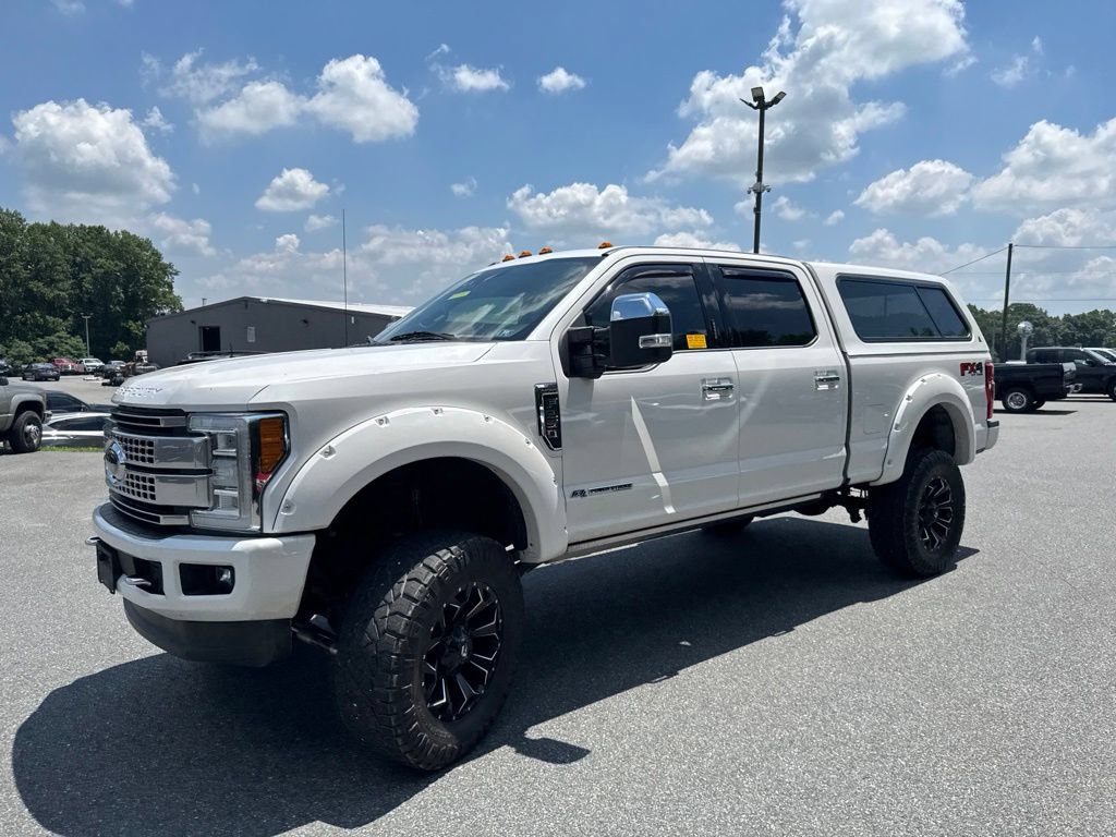 Used 2017 Ford F250 Platinum w/ Platinum Ultimate Package AWD/4WD image 2
