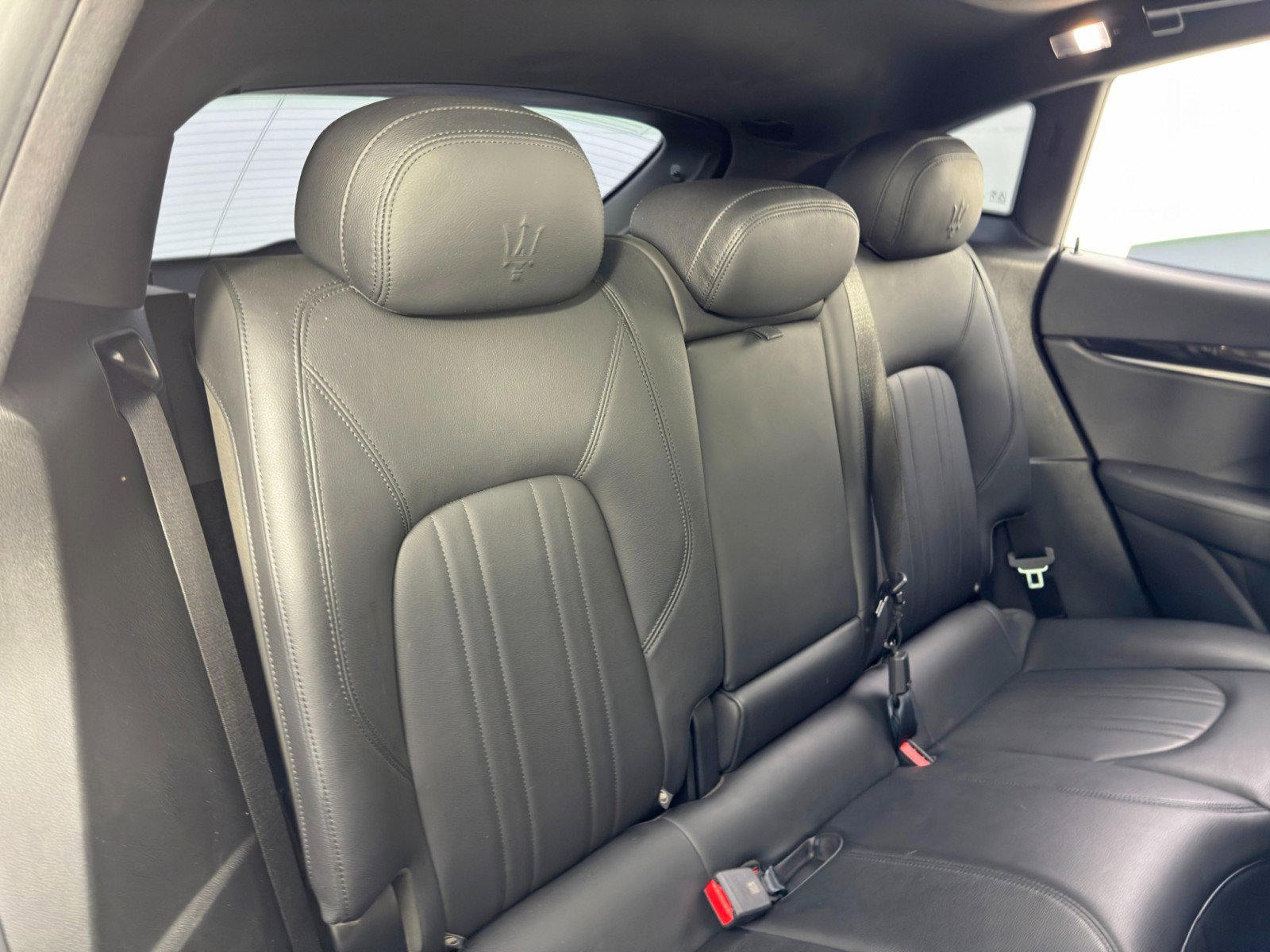 Used 2019 Maserati Levante image 38