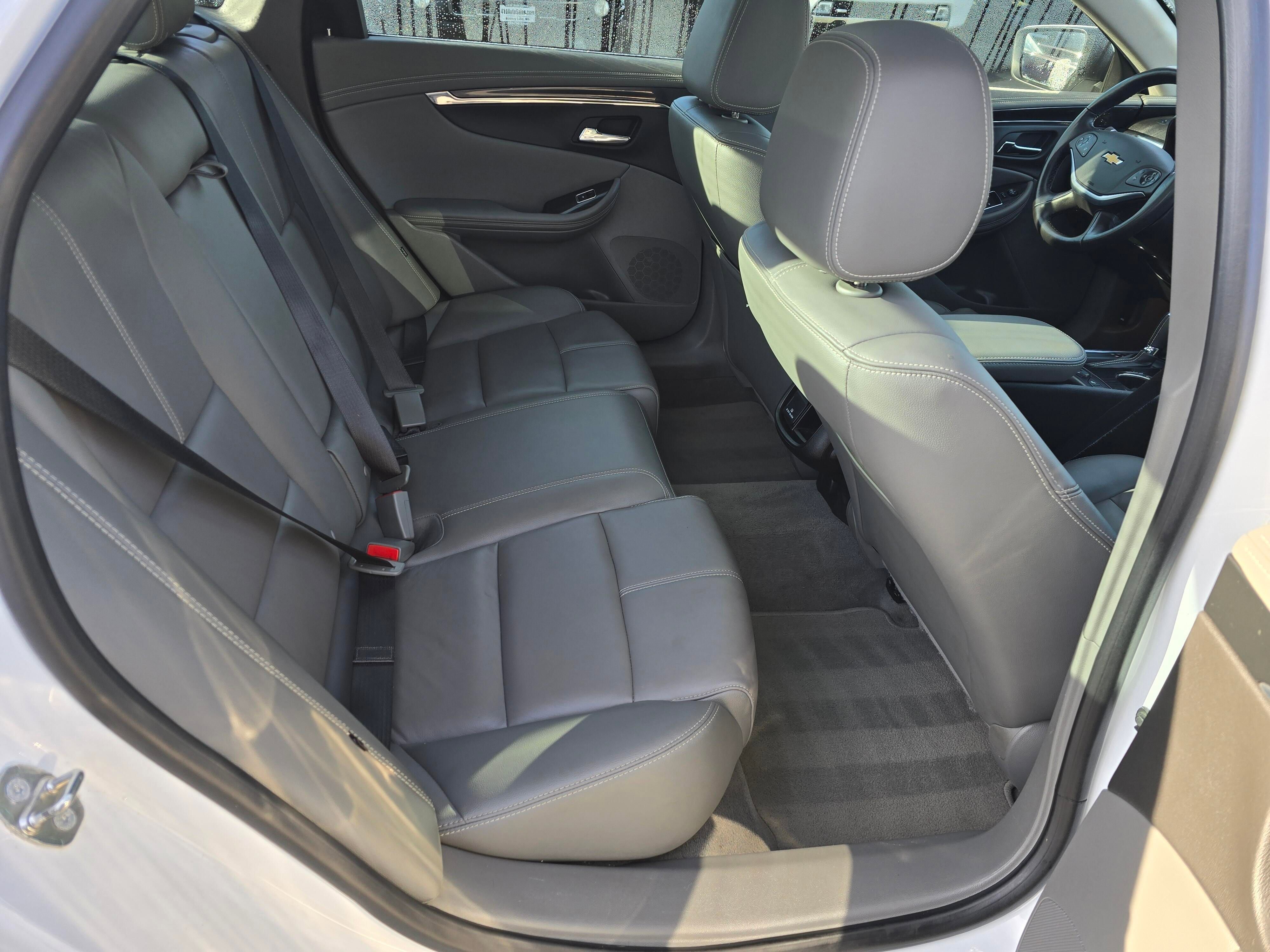 Used 2019 Chevrolet Impala LT image 32