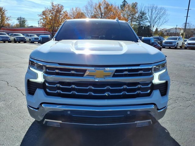 Used 2024 Chevrolet Silverado 1500 LTZ w/ Z71 Off-Road Package image 21