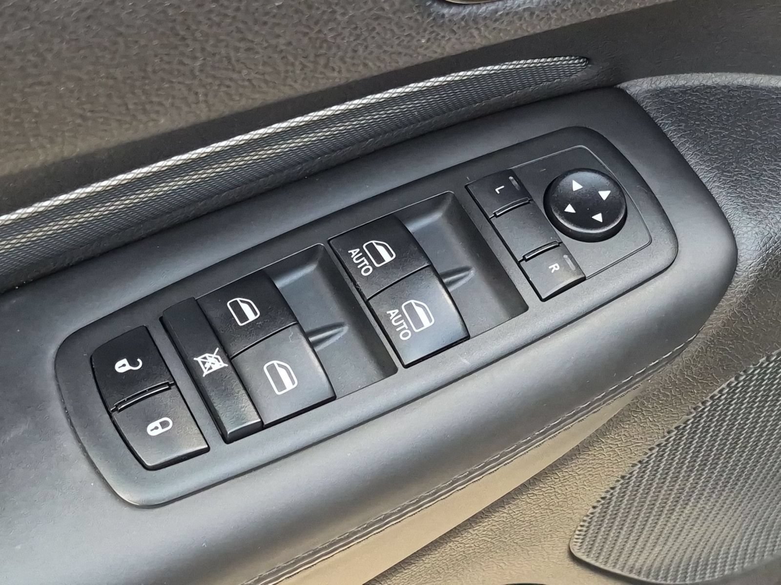 Used 2020 Dodge Durango R/T RWD image 11