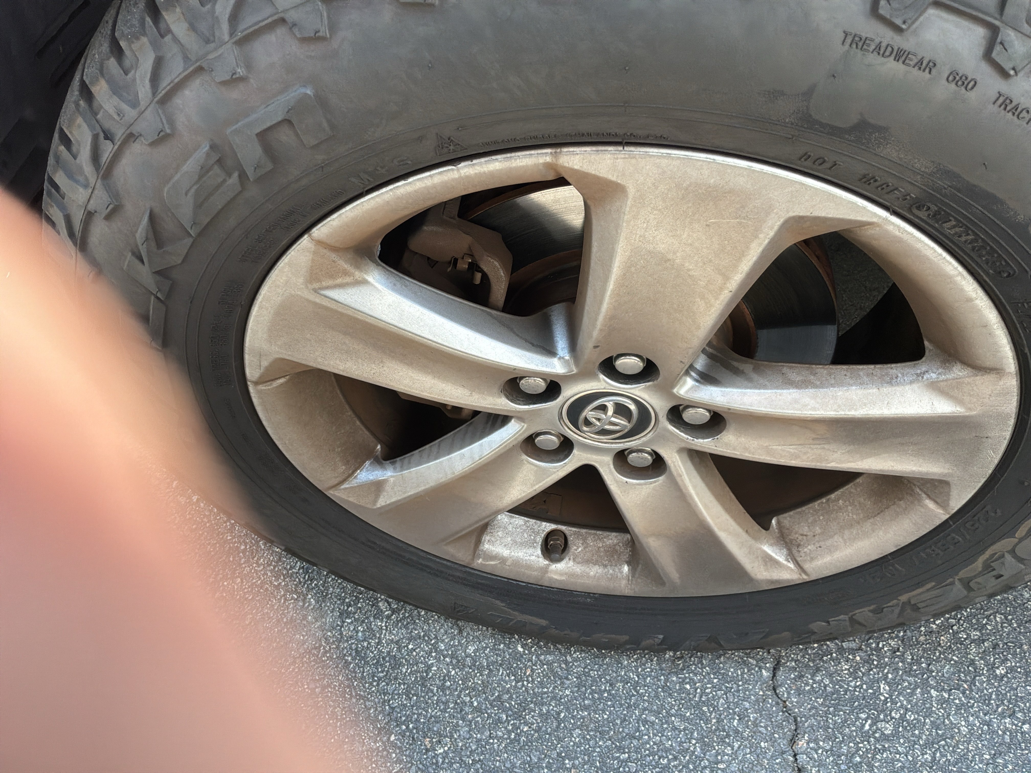 Used 2015 Toyota RAV4 XLE FWD image 45