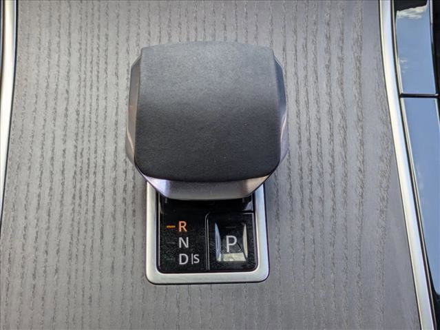 Used 2024 Land Rover Range Rover Velar Dynamic HSE AWD/4WD image 15