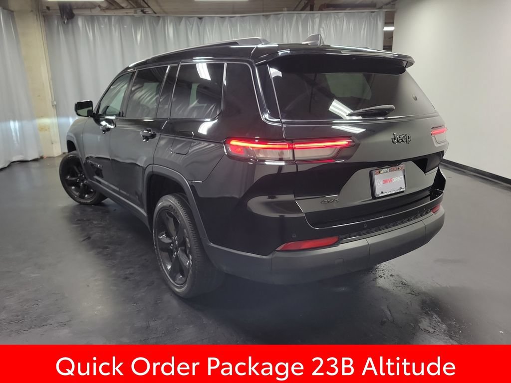 Used 2023 Jeep Grand Cherokee L Laredo AWD/4WD image 6