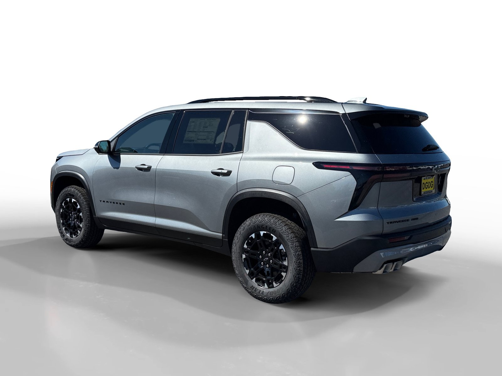 New 2027 Chevrolet Traverse Z71 w/ Driver Confidence Package AWD/4WD image 3