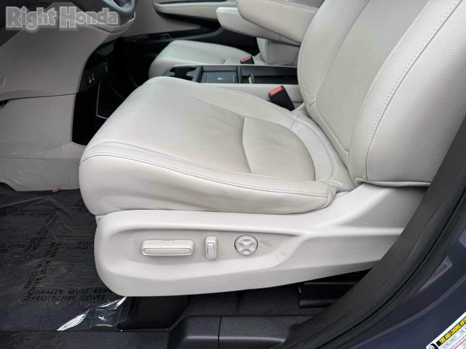 Certified 2026 Honda Odyssey EX-L image 15