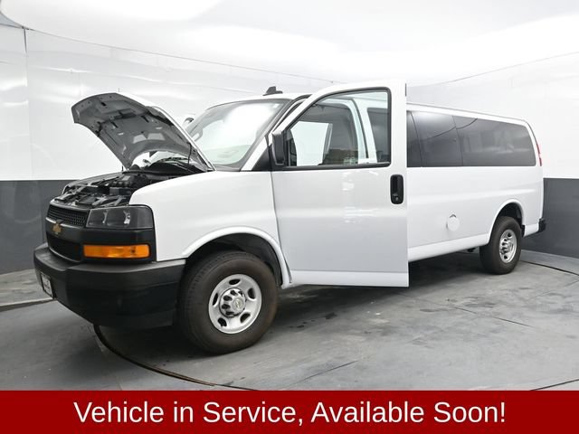 Used 2024 Chevrolet Express 3500 LS RWD image 43