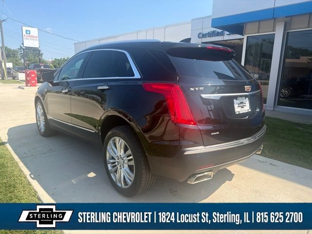 Used 2017 Cadillac XT5 Premium Luxury AWD/4WD image 3