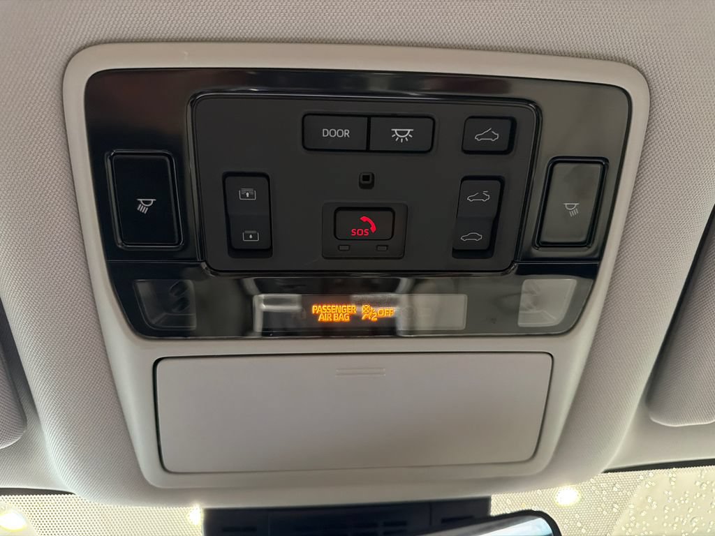 Used 2025 Toyota Grand Highlander AWD Hybrid image 35
