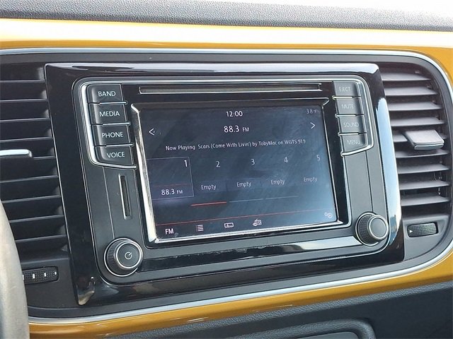 Used 2016 Volkswagen Beetle 1.8T Dune image 17