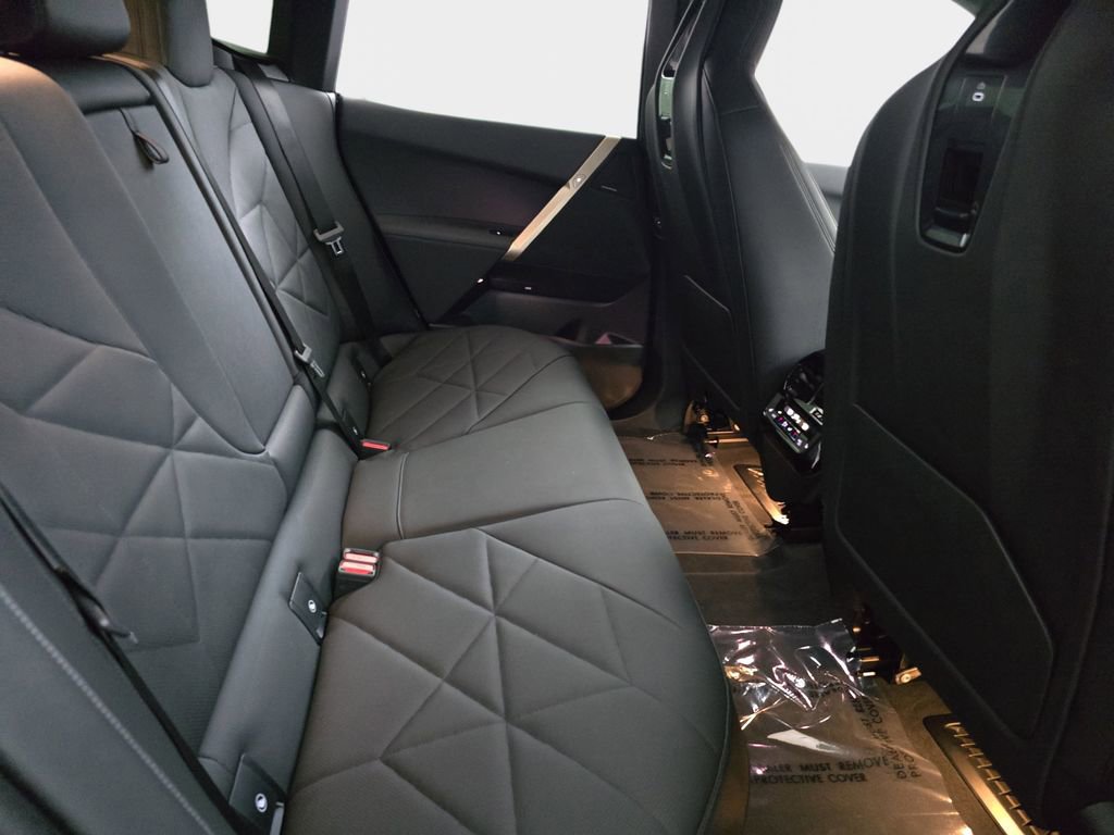 Used 2026 BMW iX xDrive45 w/ Executive Package image 13