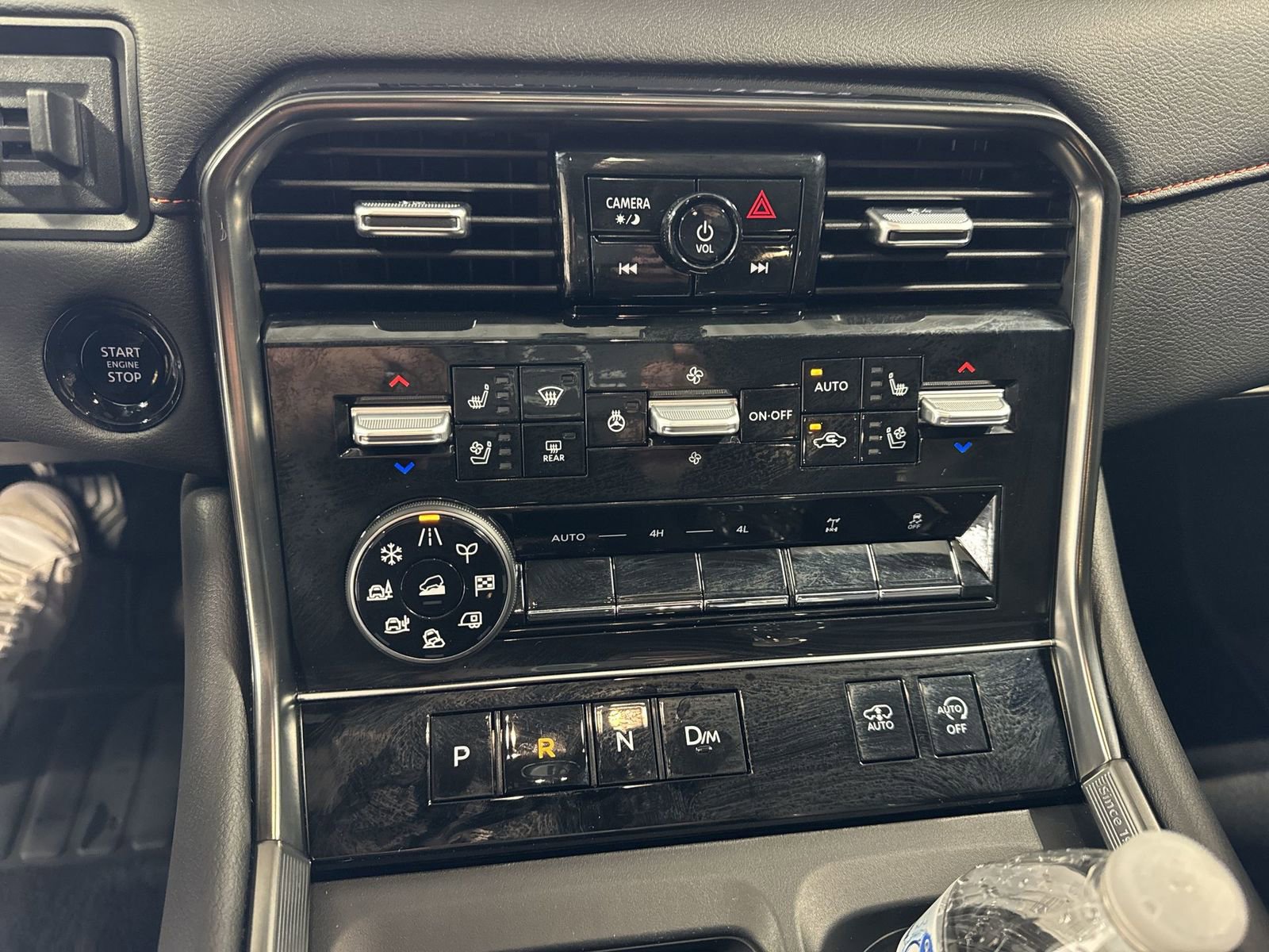 Certified 2025 Nissan Armada PRO-4X w/ Pro-4X Premium Package image 17