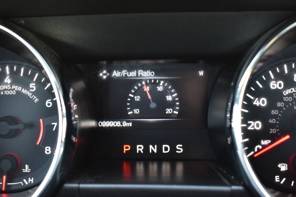 Used 2016 Ford Mustang Coupe RWD image 38