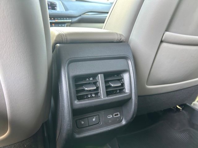 Used 2019 Cadillac XT4 Premium Luxury image 13