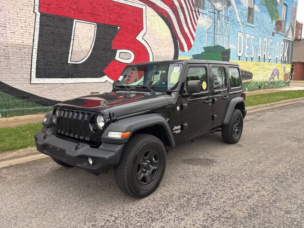 Used 2018 Jeep Wrangler Unlimited Sport AWD/4WD image 2