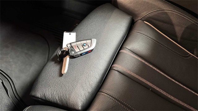 Used 2018 BMW 530i image 32