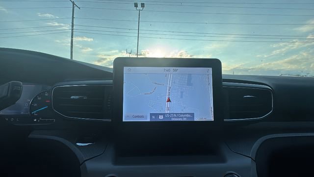 Used 2023 Ford Explorer XLT w/ Equipment Group 202A AWD/4WD image 21