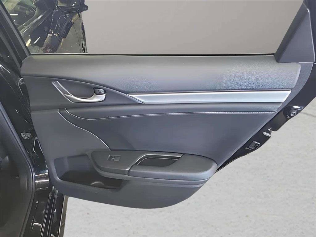 Used 2018 Honda Civic EX-L image 26