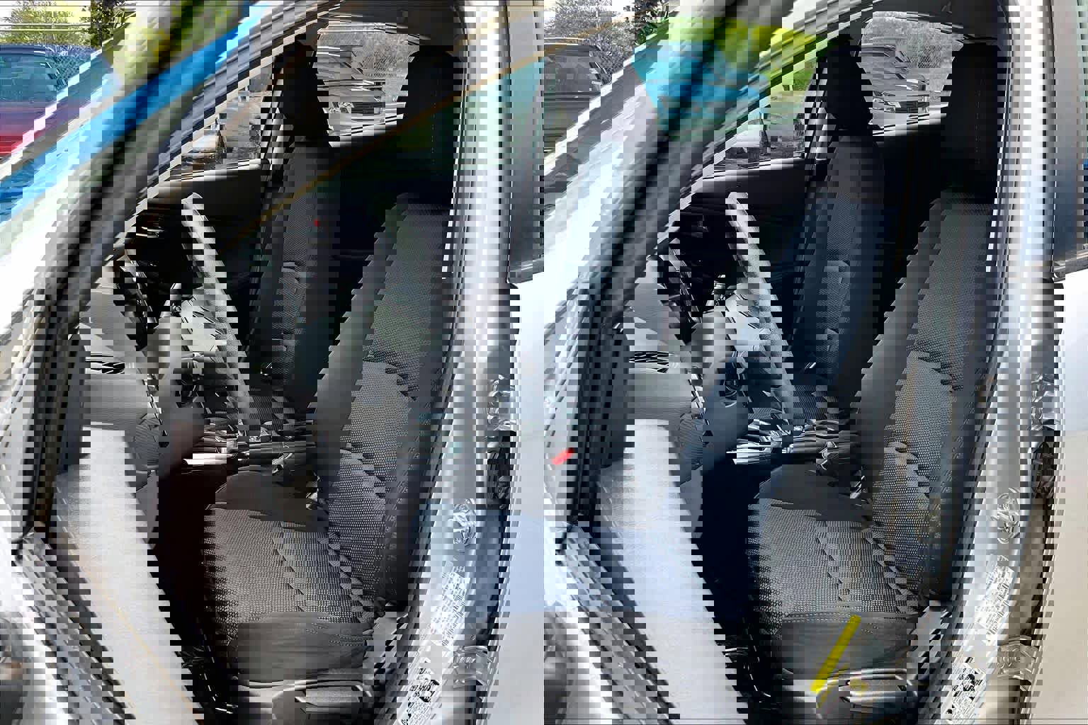 Used 2017 Toyota Yaris iA image 8