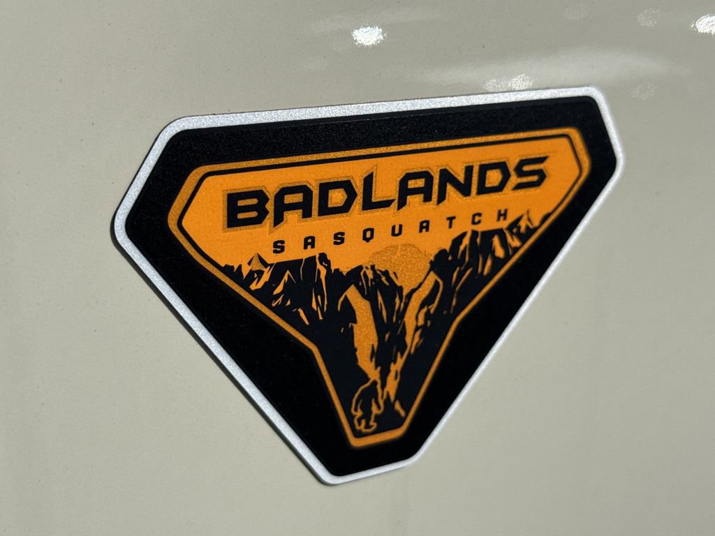New 2025 Ford Bronco Badlands w/ Sasquatch Package image 34
