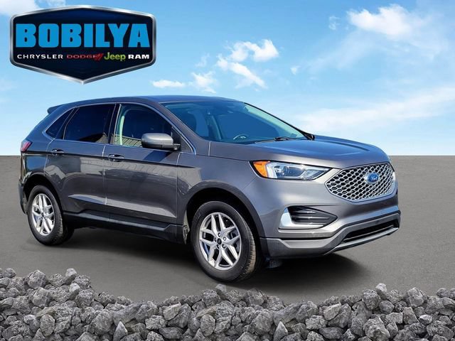 Used 2024 Ford Edge SEL AWD/4WD image 4