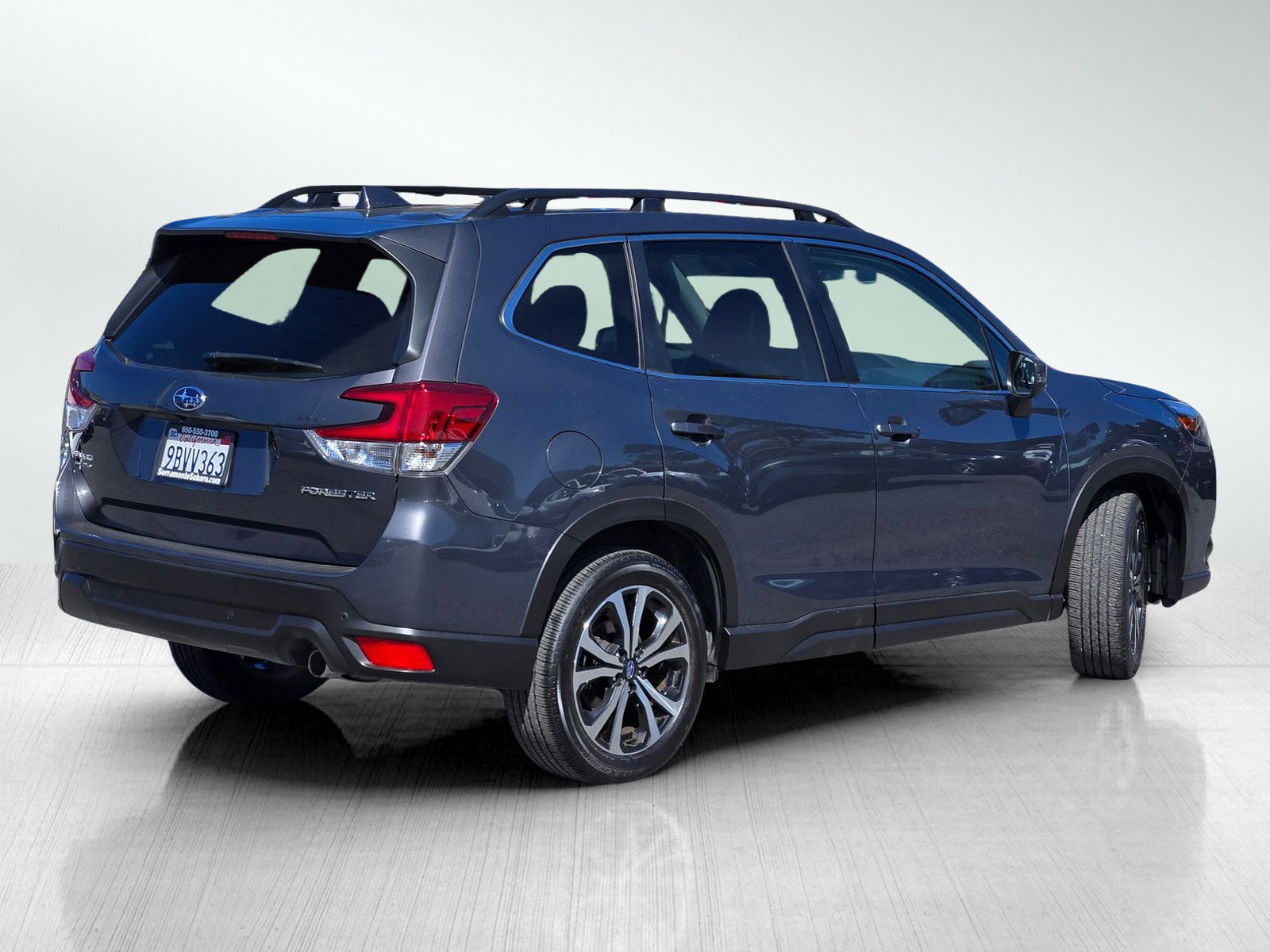 Certified 2022 Subaru Forester Limited AWD/4WD image 4